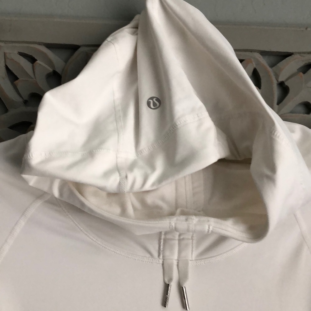 Lululemon Ruched Drawstring Pullover - image 2